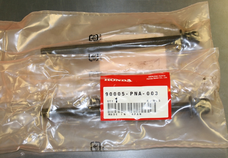 Honda Head Stud Bolt