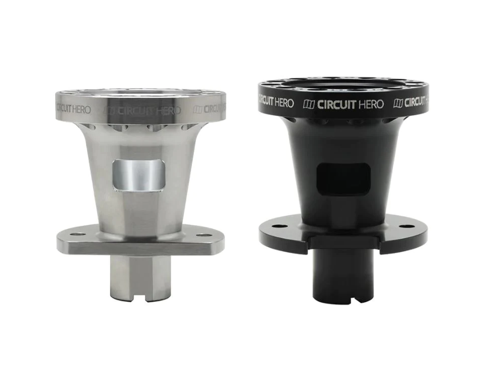 Circuit Hero 96-00 Civic / 02-06 RSX Silver Steering Wheel Hub