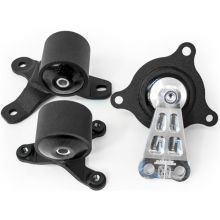 Innovative 02-06 RSX / 02-05 Civic Si Motor Mount Kit: 75A Street